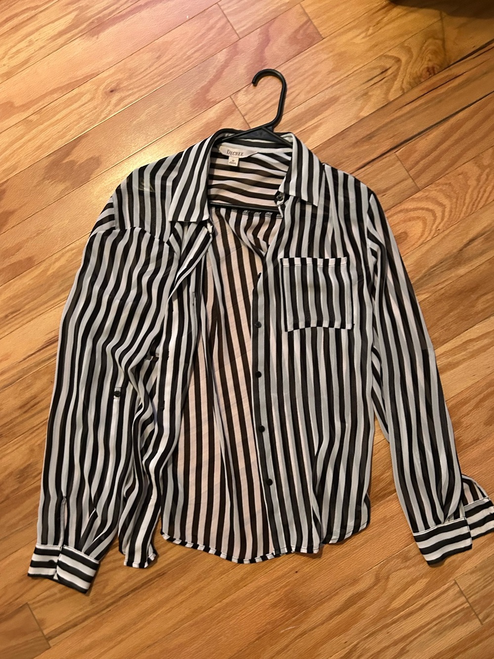Decree Black & White Vertical Stripe Button-Down Flowy Blouse